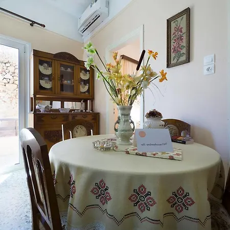 Andreas House Апартаменты